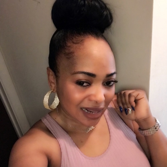 Meet your Posher, Tolulope - Picture 5 of 6